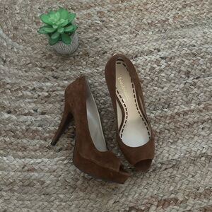 SUEDE HEELS